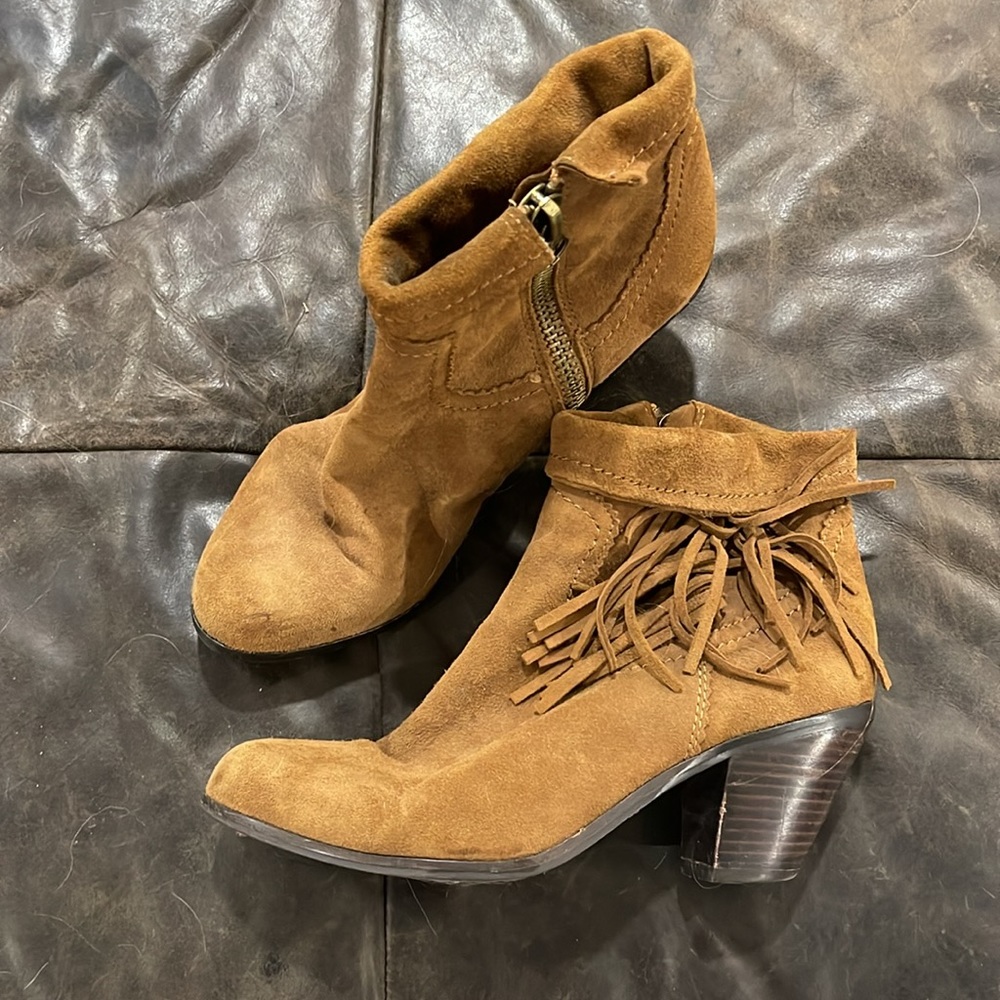 Sam Edelman Brown Tan Suede heeled "Louie" ankle Booties with tassels